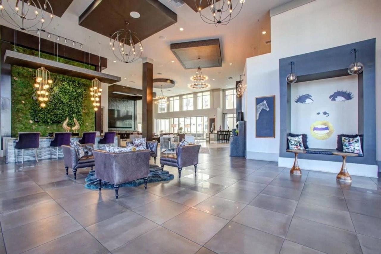 Paradise Cozysuites Under The Palms With Jacuzzi 18 Phoenix Bagian luar foto